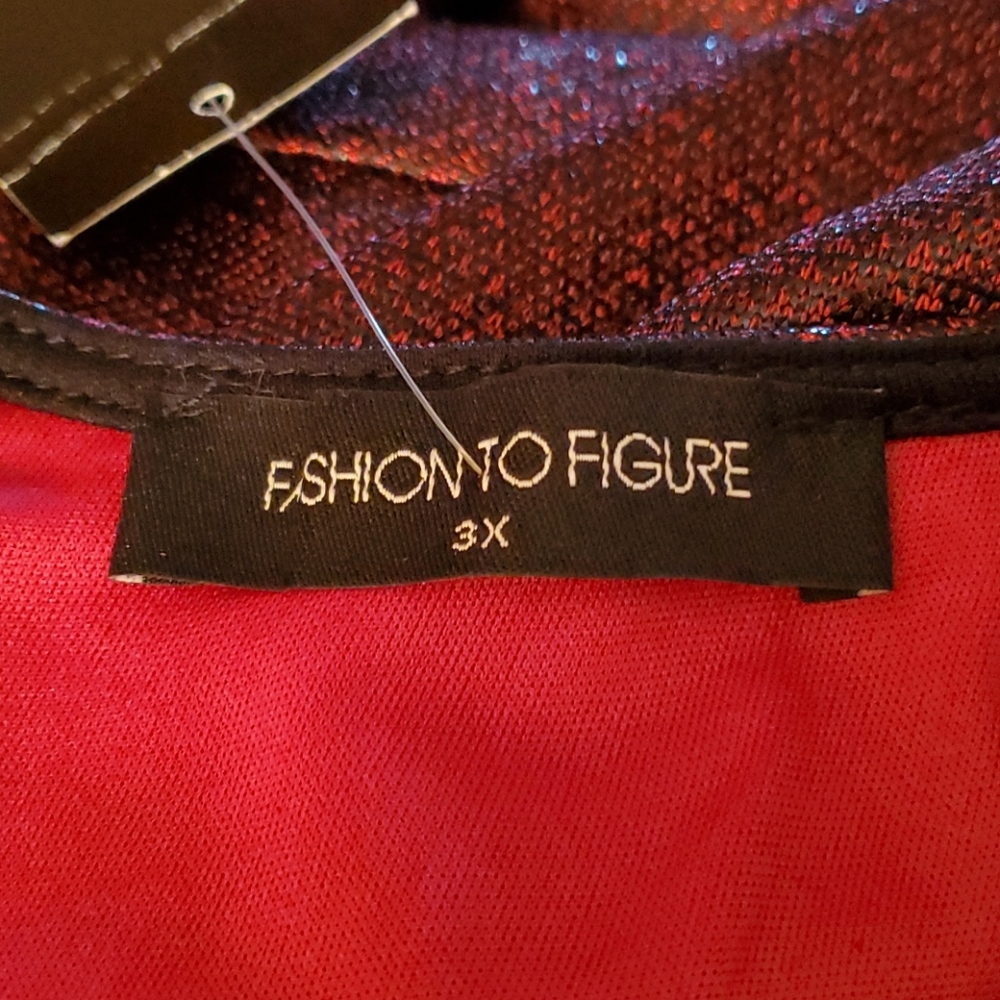 Fashion to figure deep burgundy evening dress - Picture 7 of 9